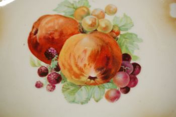 (n-7434) Pitsiline puuviljadega kauss 2