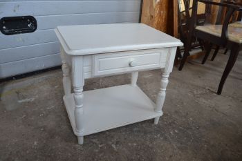 (n-7437) Sahtliga lauake või kapp