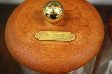 (n-7441) Trip-Trap Denmark, puitkaantega kõrged  klaasnõud, 2tk kompl.