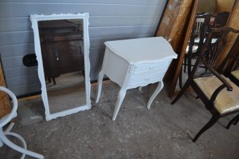 (n-7449/1) Väiksem valge kapike 2