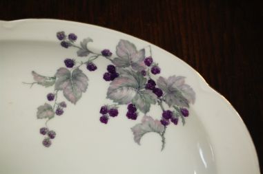 (n-7450/1) Epiag Royal Porcelain, põldmarjadega suur vaagen