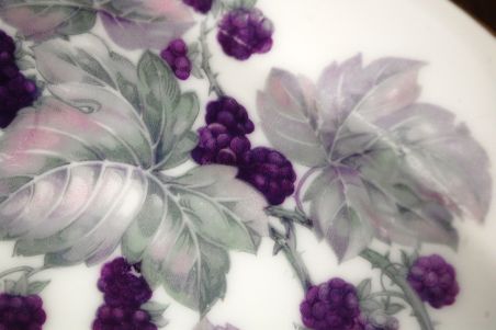 (n-7450/1) Epiag Royal Porcelain, põldmarjadega suur vaagen