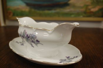 (n-7450/3) Epiag Royal Porcelain, põldmarjadega  kastmenõu 2