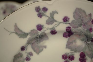 (n-7450/7) Epiag Royal Porcelain, põldmarjadega  praetaldrikud, 6tk