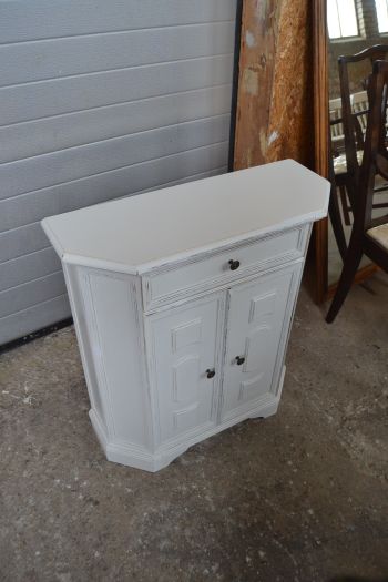 (L-725) Valge kummut 2