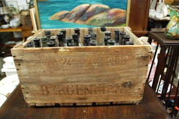 (10-721/3) Vana pudelitega kast, 1967