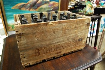 (10-721/3) Vana pudelitega kast, 1967 2