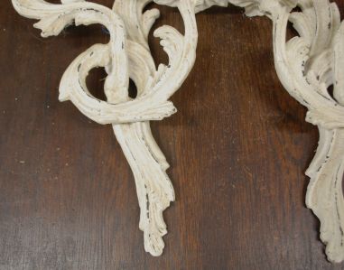 (10-1052) Rasked metallist valged seinalambid, 2tk komplektis