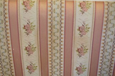 (L-311) Käetugedega tool