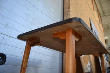 (L-727) Retro diivanilaud