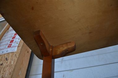 (L-727) Retro diivanilaud