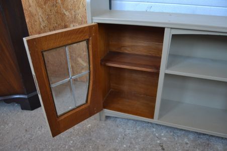 (L-731) Suurem seinakapp või madalam puhvet