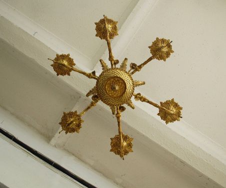 (10-451) Uhke laelamp