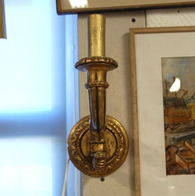 (L-318)  Seinalamp puidust korpusega 1 tk