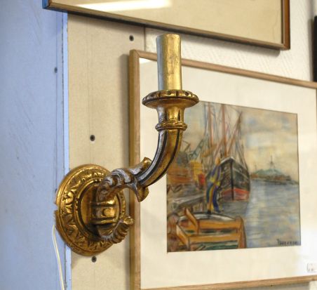 (L-318)  Seinalamp puidust korpusega 1 tk