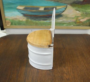 (L-738) Emaileeritud soolavakk puitkaanega