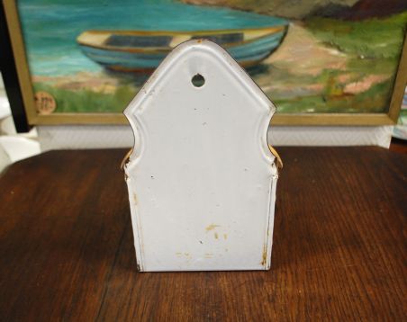 (L-738) Emaileeritud soolavakk puitkaanega