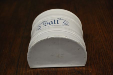 (L-738) Emaileeritud soolavakk puitkaanega