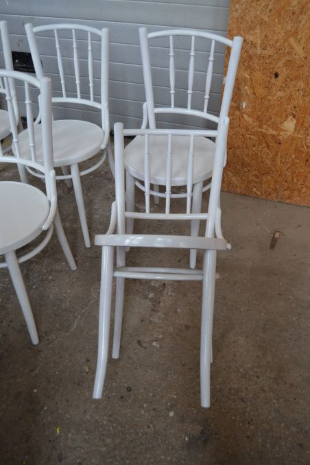 (L-739) Valged viinitoolid, 6 tk komplektis