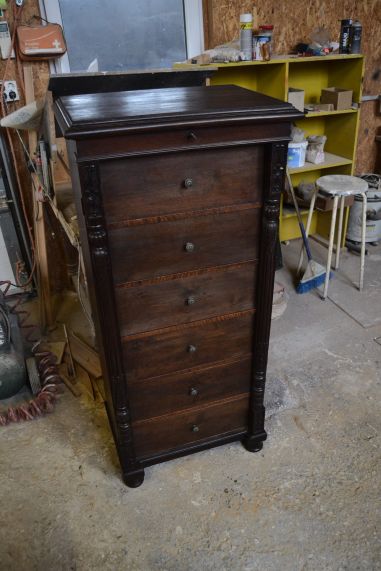 (L-745) Vana sahtlitega kummut