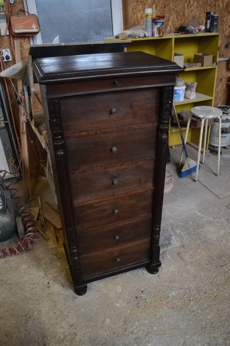 (L-745) Vana sahtlitega kummut (L-745) Vana sahtlitega kummut