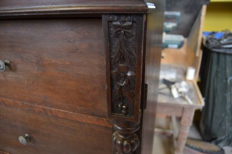 (L-745) Vana sahtlitega kummut (L-745) Vana sahtlitega kummut