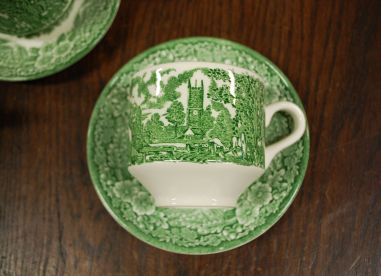 (n-7506/1) Broadhursts Staffordshire, rohelised kohvitassid-taldrikud, 5tk