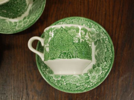 (n-7506/1) Broadhursts Staffordshire, rohelised kohvitassid-taldrikud, 5tk