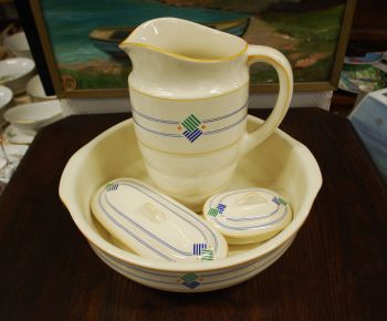 (n-7508) Boch Freres la Louviere, Bruno, suur kann, kauss ja toosid komplektis