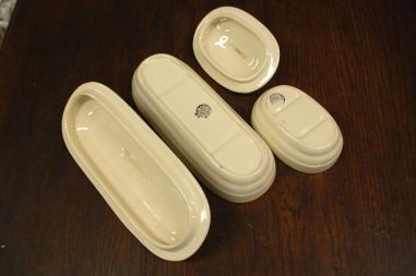 (n-7508) Boch Freres la Louviere, Bruno, suur kann, kauss ja toosid komplektis