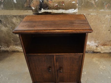 (n-7509) Väiksem kummut