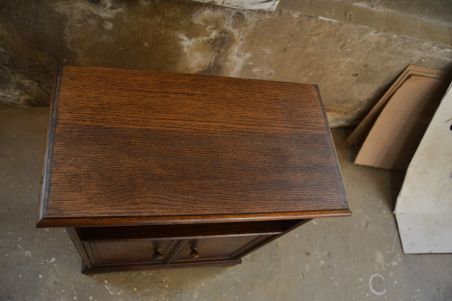 (n-7509) Väiksem kummut