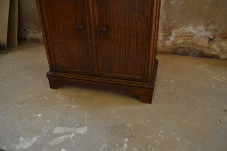 (n-7509) Väiksem kummut