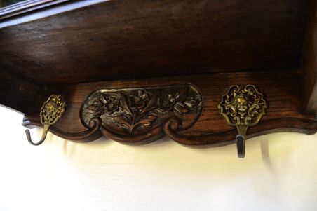 (n-7516) Nagidega riiul