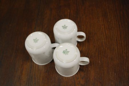 (n-7521/7) Bavaria Seltmann Weiden, piibelehtedega kruusid, 3tk