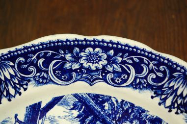 (n-7531) Boch Delft, suur kõrtsiteemaline  vaagen-seinataldrik