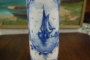 (n-7534) Kõrge purjekaga lillevaas