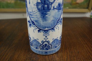 (n-7534) Kõrge purjekaga lillevaas