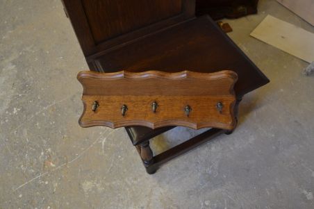 (n-7536) Väiksem seinanagi