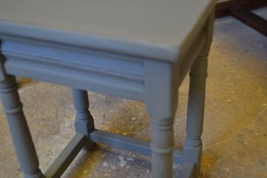 (n-7539) Hallikas lauake või pink