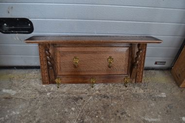 (n-7545) Mütsiriiuliga seinanagi