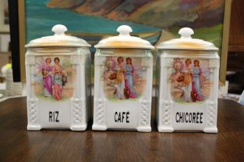 (n-7552) Victoria, 3 suurt toosi komplektis