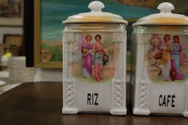 (n-7552) Victoria, 3 suurt toosi komplektis