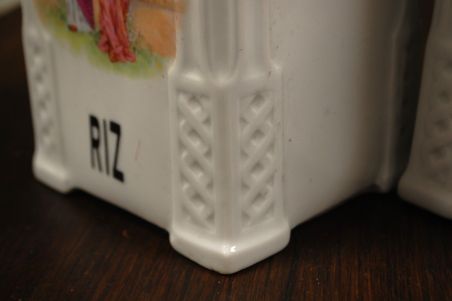 (n-7552) Victoria, 3 suurt toosi komplektis