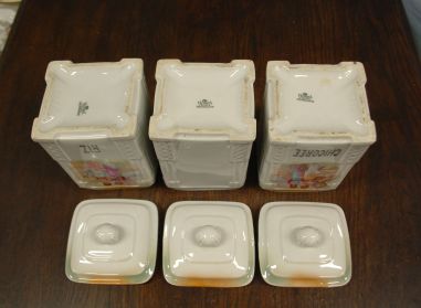 (n-7552) Victoria, 3 suurt toosi komplektis