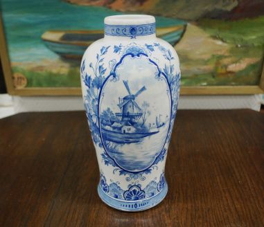 (n-7555) Suurem veskiga vaas