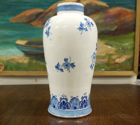 (n-7555) Suurem veskiga vaas