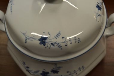 (n-7556) Bavaria Winterling Kirchenlamitz tirin