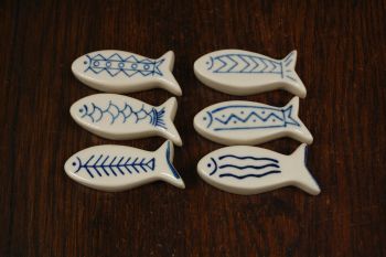 (n-7562) Movitex, kalakujulised portselanist noa-alused 6tk