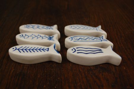 (n-7562) Movitex, kalakujulised portselanist noa-alused 6tk